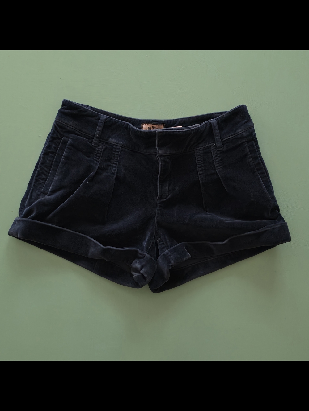 Y2K Vintage Juicy Couture Navy Blue Velvet Cuffed Mini Shorts Size 0 McBling
